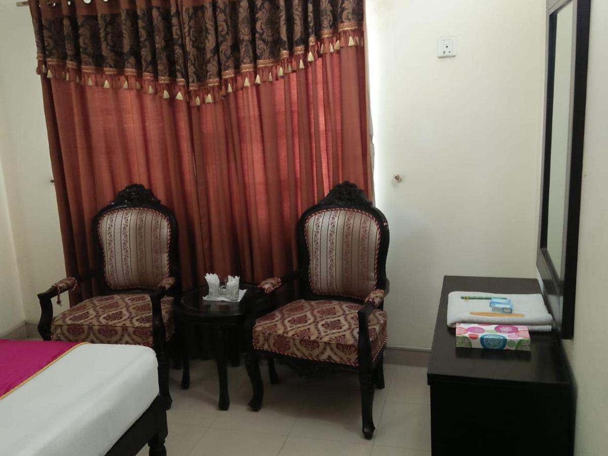 Tourist Inn Hotel ลาฮอร์ ภายนอก รูปภาพ