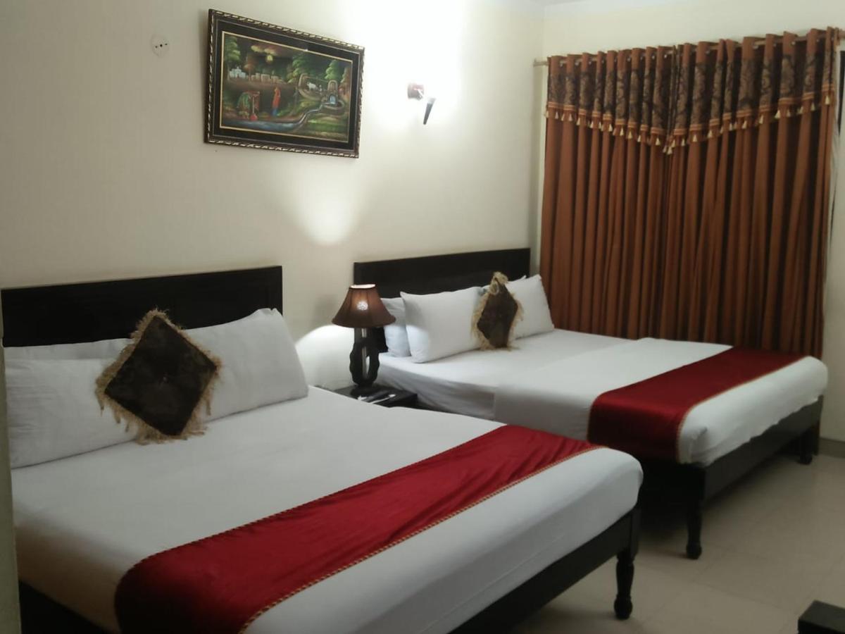 Tourist Inn Hotel ลาฮอร์ ภายนอก รูปภาพ