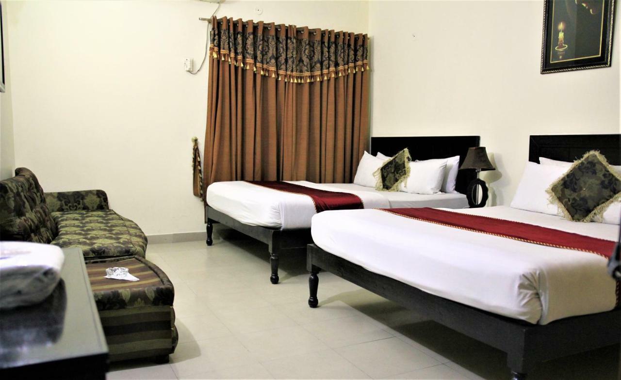 Tourist Inn Hotel ลาฮอร์ ภายนอก รูปภาพ